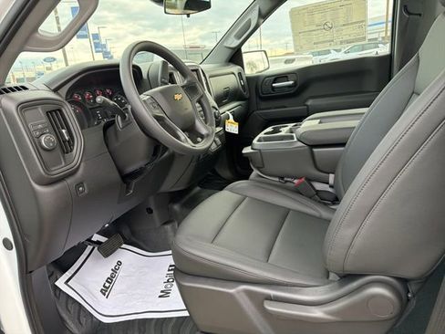 New 2026 Chevrolet Silverado 1500 W/T w/ Trailering Package image 18