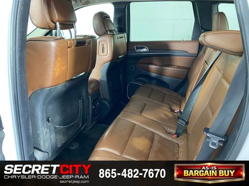 Used 2015 Jeep Grand Cherokee Summit w/ Platinum Series Group AWD/4WD image 29