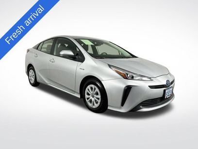 Used 2022 Toyota Prius L Eco