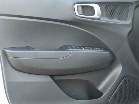 New 2026 Hyundai Venue SEL image 24