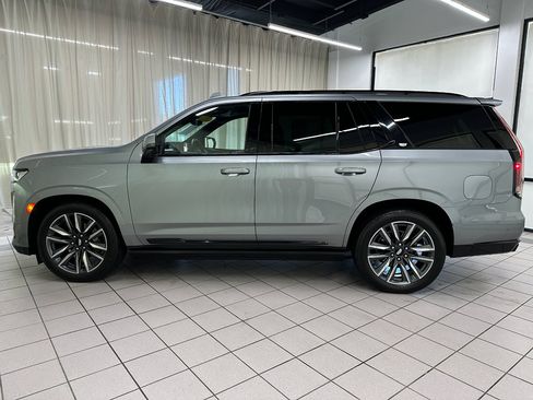 Used 2023 Cadillac Escalade Sport w/ Touring Package image 10