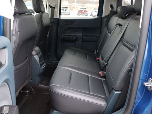 Used 2023 Ford Maverick Lariat w/ Lariat Luxury Package image 40