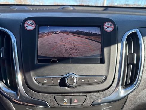 Used 2024 Chevrolet Equinox LT image 29
