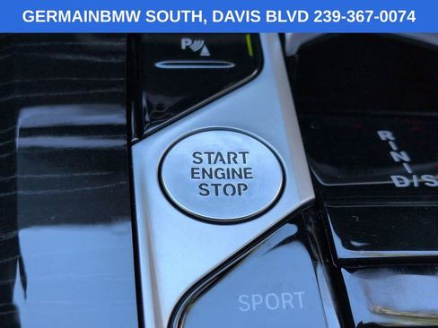 Certified 2024 BMW X5 xDrive40i w/ M Sport Package AWD/4WD image 30