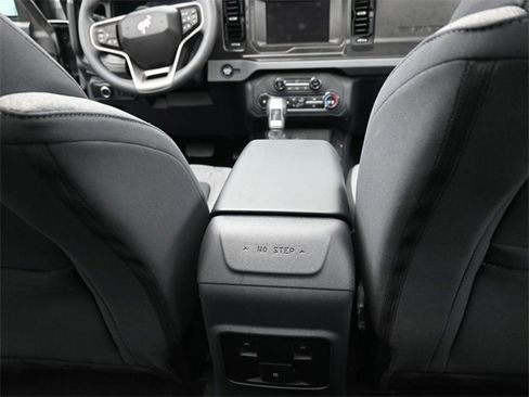 Used 2023 Ford Bronco 4-Door image 24