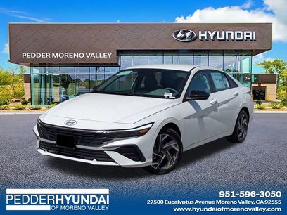 New 2025 Hyundai Elantra SEL