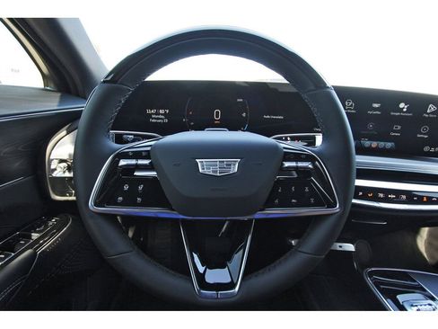 New 2026 Cadillac Lyriq Luxury image 13