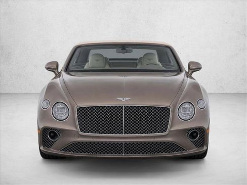 Used 2022 Bentley Continental GT AWD/4WD image 2