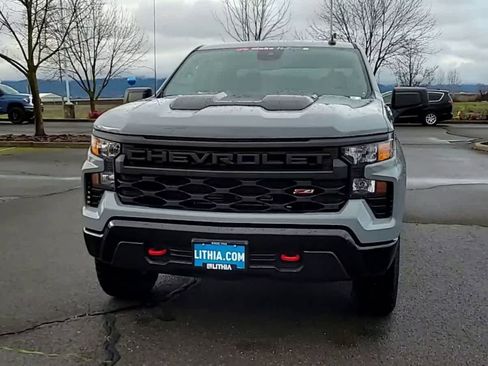 Used 2025 Chevrolet Silverado 1500 Custom Trail Boss image 3
