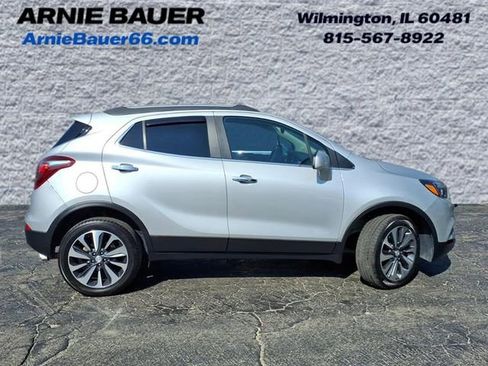 Used 2022 Buick Encore Preferred image 4