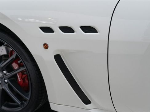 Used 2018 Maserati GranTurismo MC RWD image 31