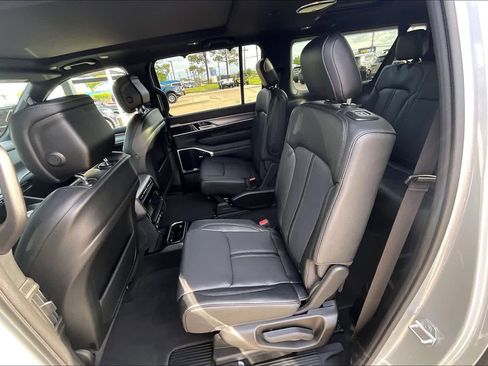 New 2026 Jeep Grand Wagoneer L Limited AWD/4WD image 20