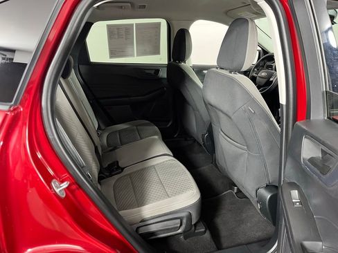 Used 2022 Ford Escape SE w/ SE Sport Appearance Package FWD image 11