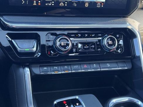 New 2026 GMC Sierra 1500 Denali w/ Denali Reserve Package image 24