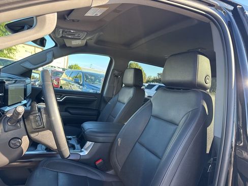 Used 2023 GMC Sierra 1500 SLT w/ SLT Premium Plus Package image 24