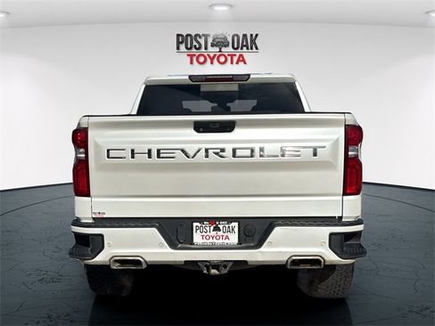 Used 2019 Chevrolet Silverado 1500 High Country w/ Safety Package II image 6