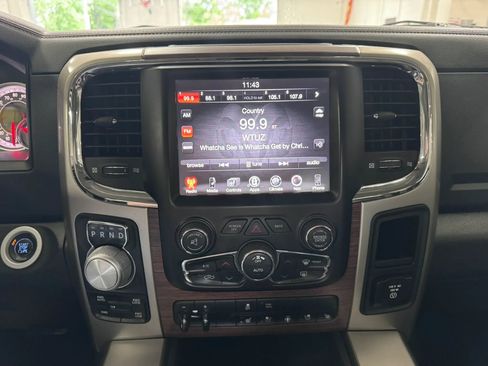 Used 2014 RAM 1500 Laramie w/ Convenience Group AWD/4WD image 25