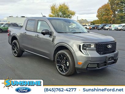 New 2025 Ford Maverick Lariat w/ Black Appearance Package