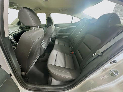 Used 2018 Hyundai Elantra SEL image 26