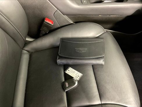 Certified 2023 Cadillac XT4 Premium Luxury AWD/4WD image 34