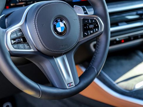 New 2026 BMW X5 xDrive40i w/ M Sport Package image 12