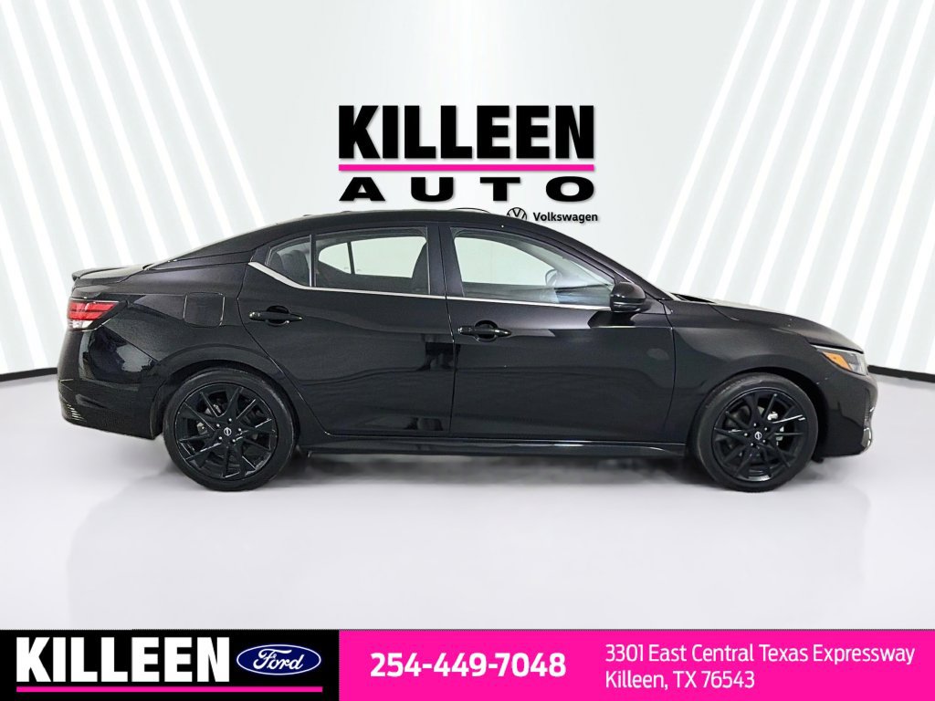 Used 2025 Nissan Sentra SR w/ Midnight Edition FWD image 10
