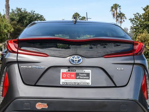 Used 2020 Toyota Prius Prime XLE FWD image 6