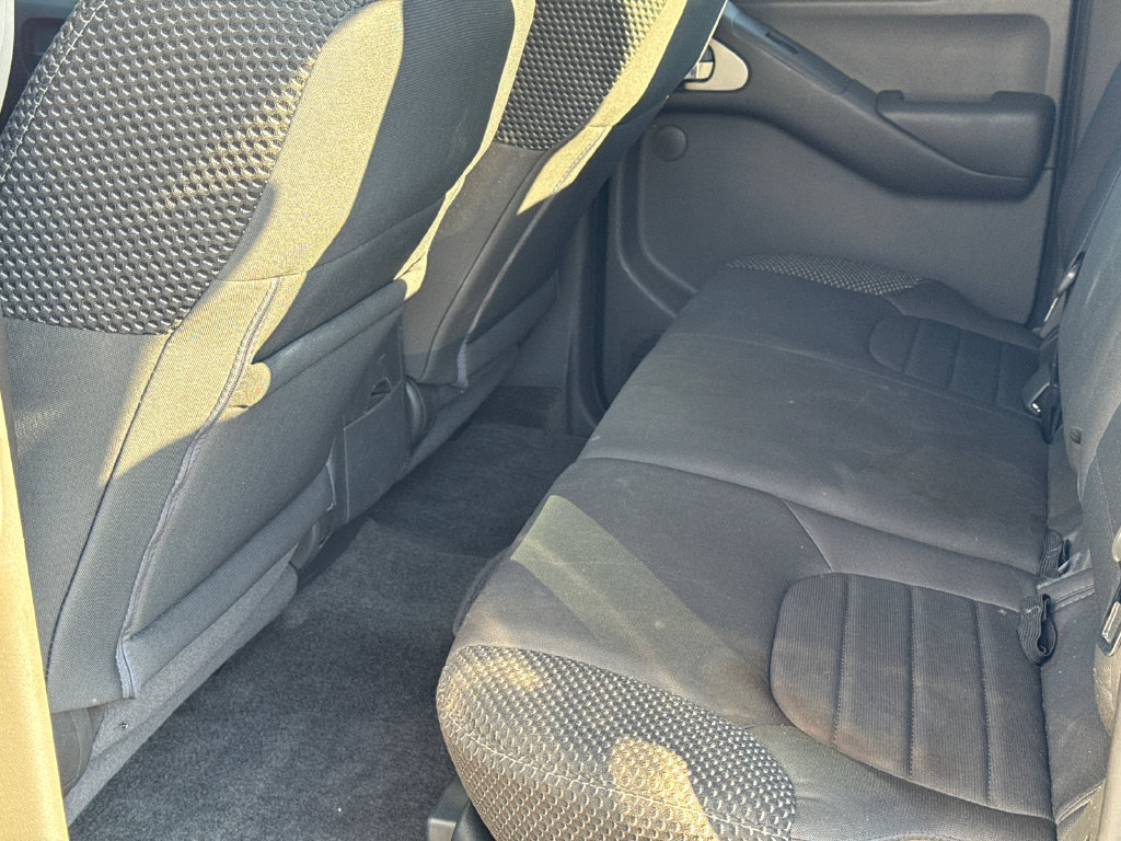 Used 2018 Nissan Frontier PRO-4X AWD/4WD image 23