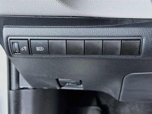 Used 2023 Toyota Corolla LE FWD image 15