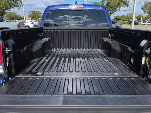 Certified 2023 Toyota Tacoma TRD Off-Road w/ Technology Package AWD/4WD image 13