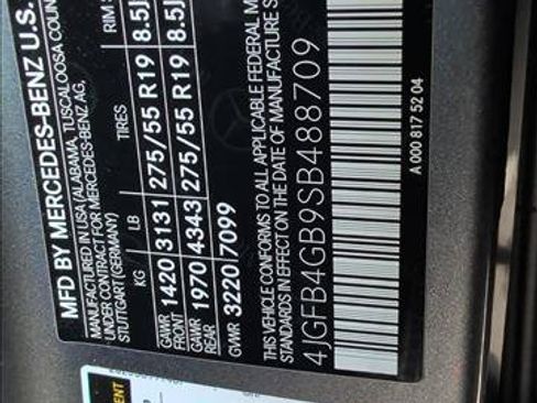 Certified 2025 Mercedes-Benz GLE 450e 4MATIC image 26