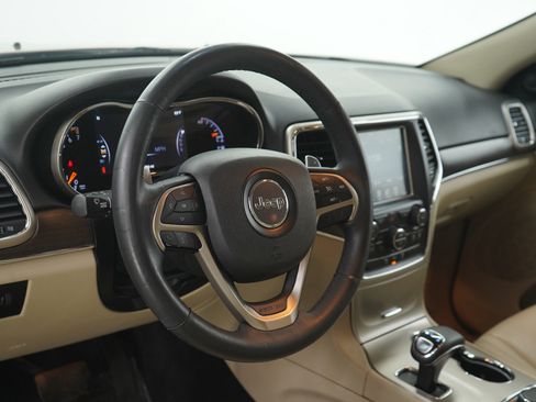 Used 2014 Jeep Grand Cherokee Limited image 21