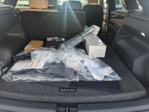 New 2026 Volkswagen Atlas Cross Sport SEL image 32