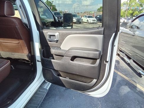 Used 2016 GMC Sierra 3500 4x4 Crew Cab w/ Sierra Convenience Package image 7