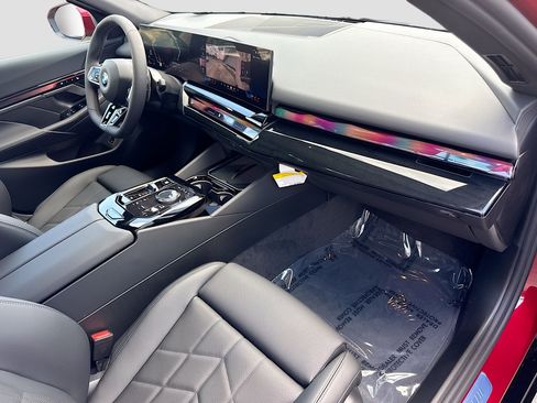New 2027 BMW 530i RWD image 14