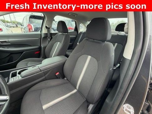 Used 2025 Hyundai Sonata SEL FWD image 8