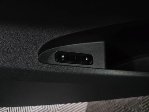 Used 2022 Polestar Polestar 2 w/ Performance Package image 28