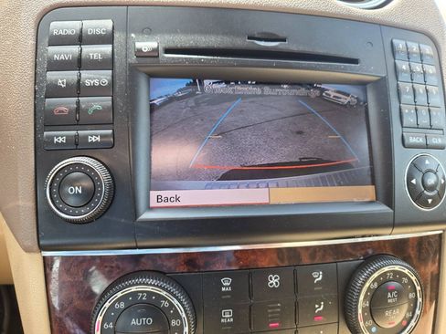 Used 2011 Mercedes-Benz ML 350 4MATIC image 22