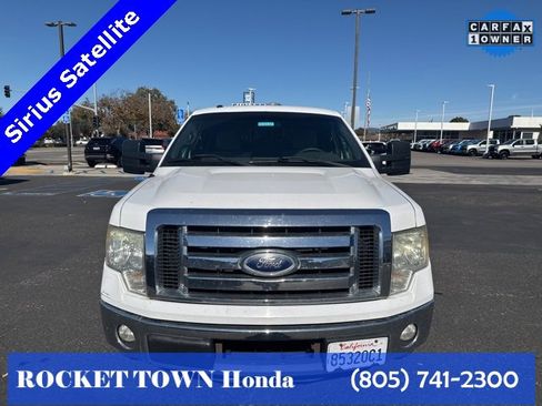 Used 2011 Ford F150 XLT w/ HD Payload Pkg image 3