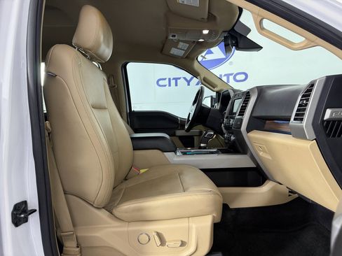 Used 2016 Ford F150 Lariat w/ Equipment Group 502A Luxury image 10