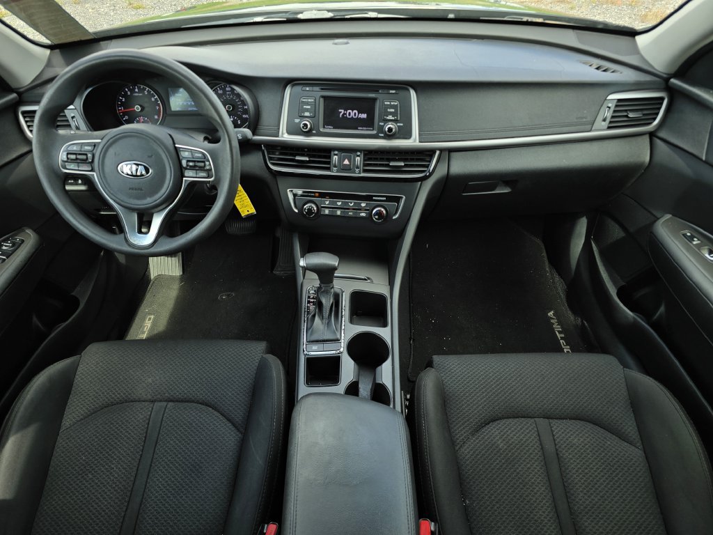 Used 2017 Kia Optima LX FWD image 14