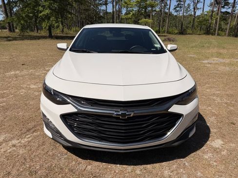 Used 2024 Chevrolet Malibu LT w/ Sport Edition image 8