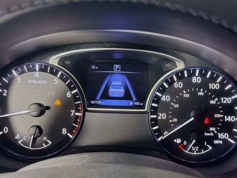Used 2017 Nissan Altima 2.5 SR w/ Midnight Edition Package FWD image 13