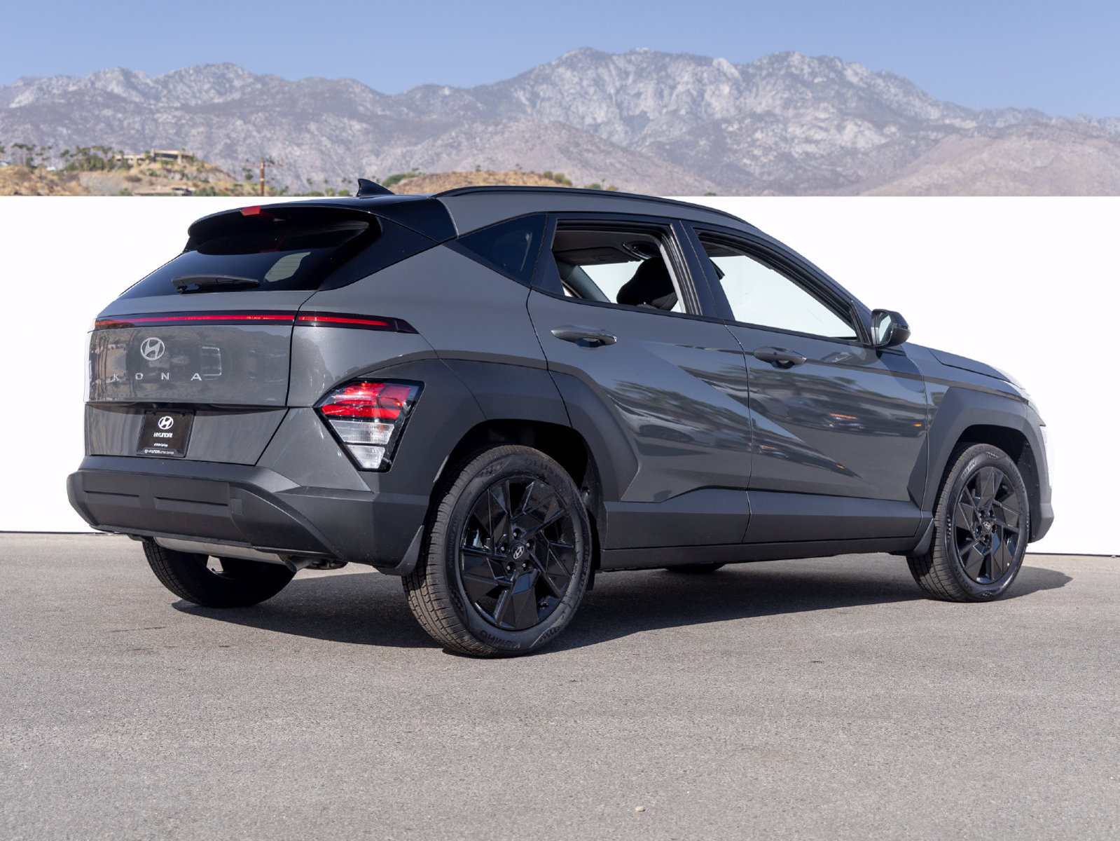 New 2027 Hyundai Kona SEL Sport FWD image 7