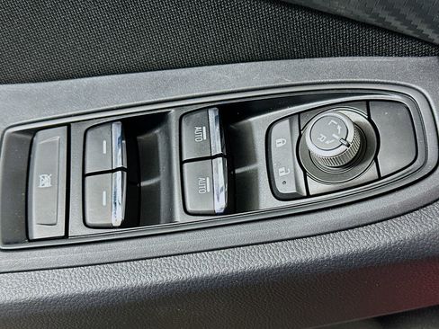 Used 2025 Subaru Ascent Premium image 15