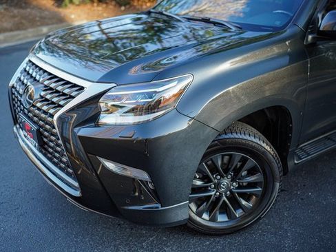 Used 2022 Lexus GX 460 Premium image 2