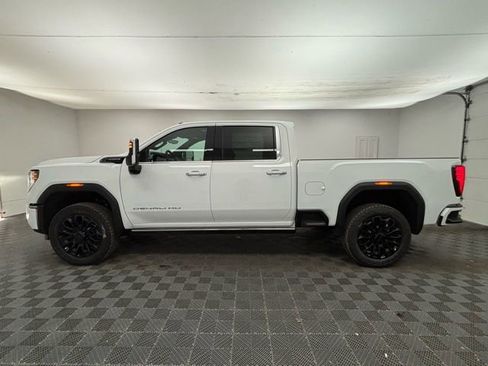 New 2026 GMC Sierra 2500 Denali Ultimate image 14