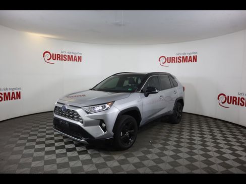 Used 2021 Toyota RAV4 XSE AWD/4WD image 4