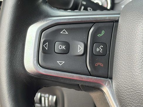 Used 2023 RAM 1500 Laramie AWD/4WD image 9