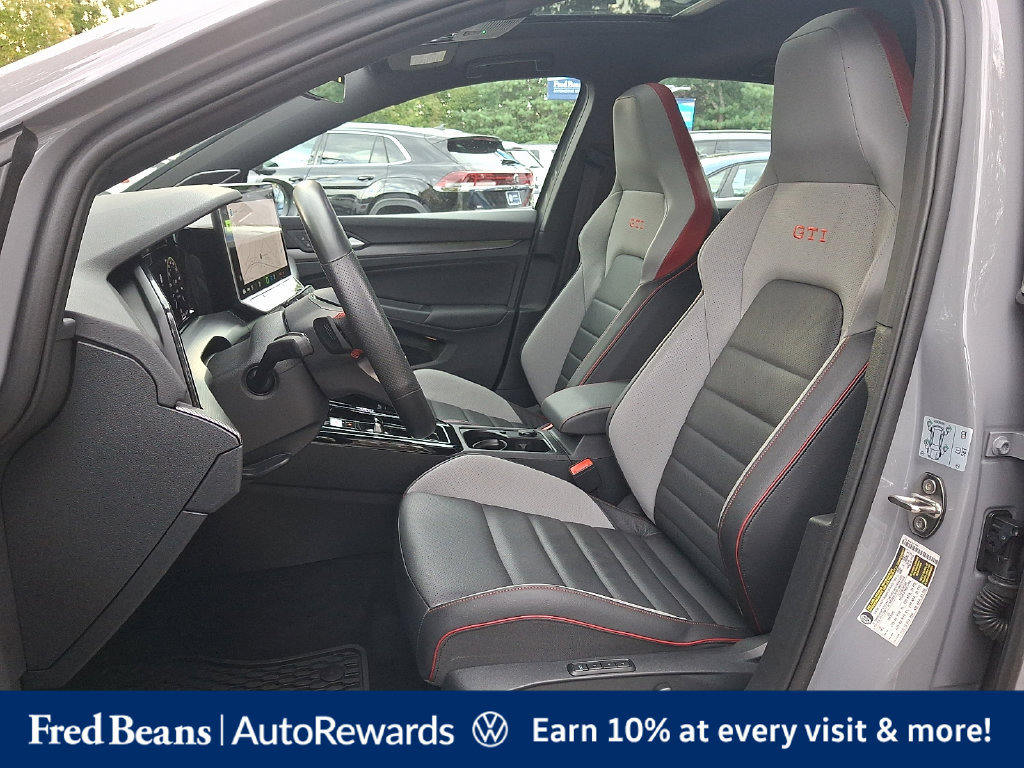 Certified 2025 Volkswagen GTI SE FWD image 17